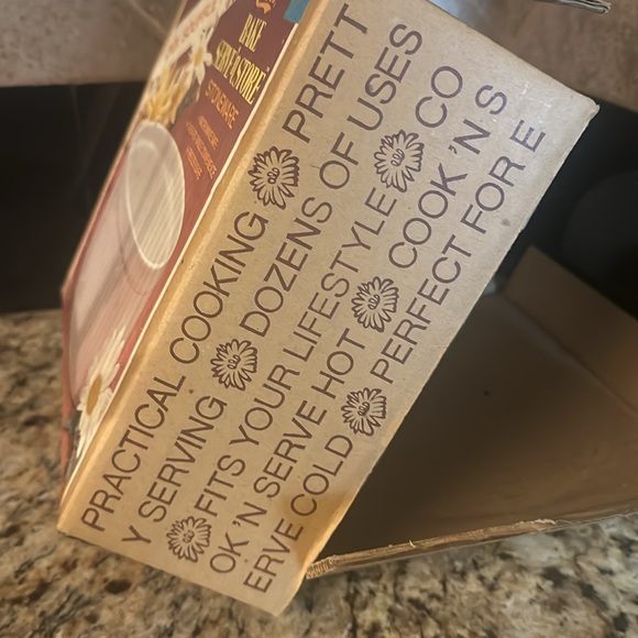 Apri Bake n Store stoneware 2qt Souffle - Picture 4 of 8